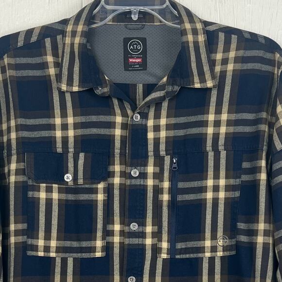 Wrangler ATG all-terrain gear men’s XL regular fit brown/blue plaid cotton/poly - Picture 2 of 8
